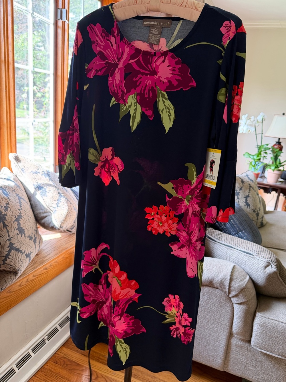 NWT Alexandra + Oak Navy Floral Shift Dress - Pink Floral Print